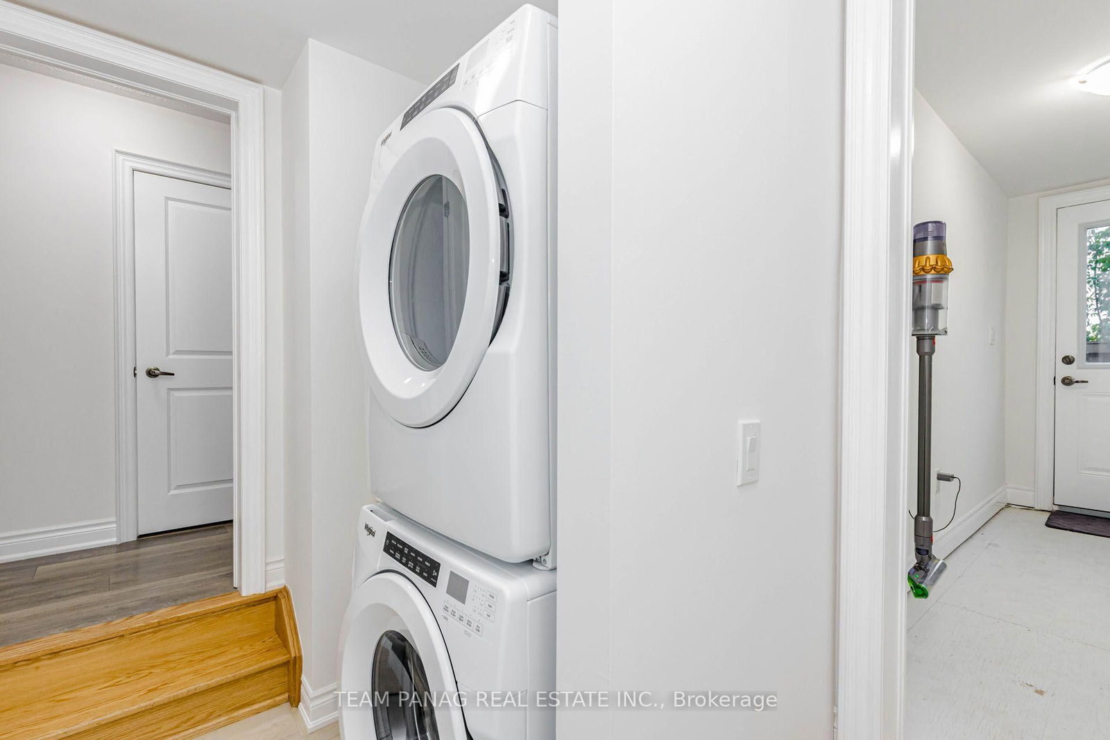 9 Faye Street • Brampton, ON photo 11