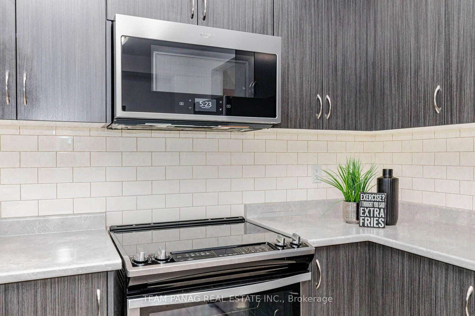 9 Faye Street • Brampton, ON photo 20