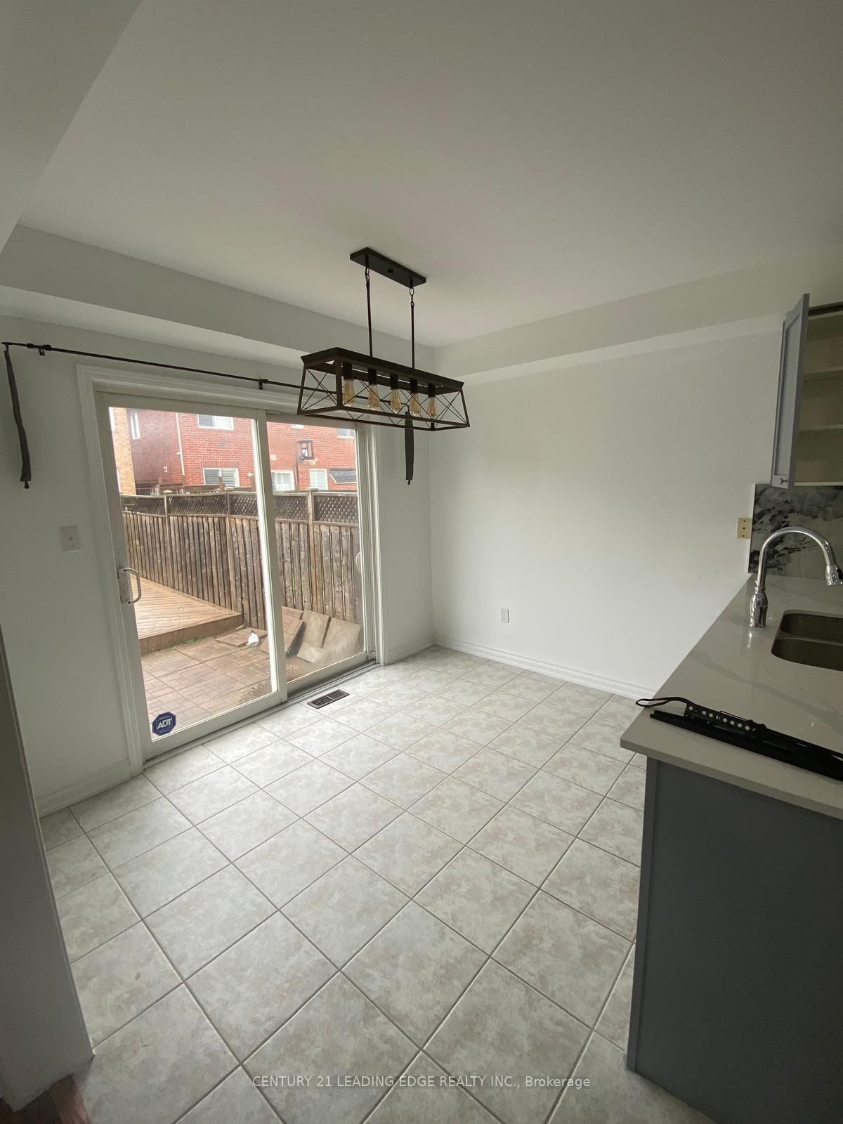 71 Jessop Drive • Brampton, ON photo 16