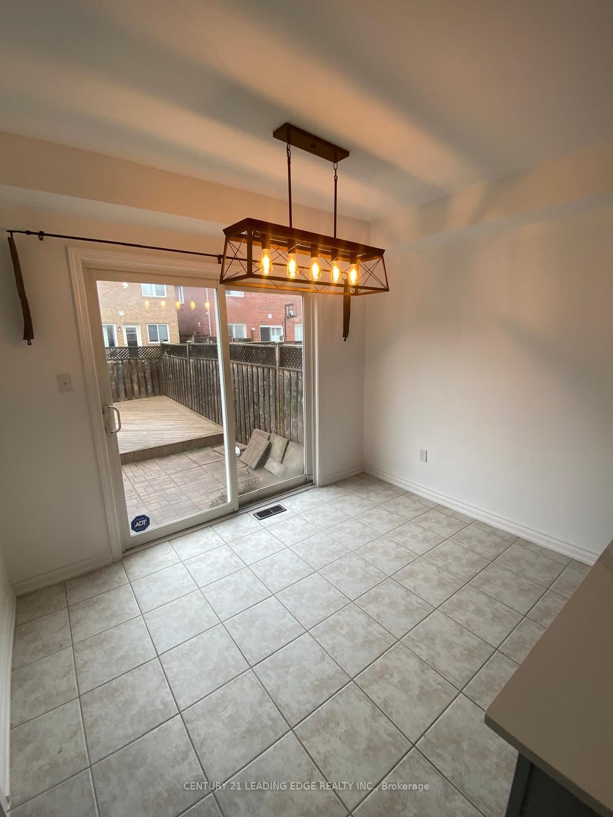 71 Jessop Drive • Brampton, ON photo 18