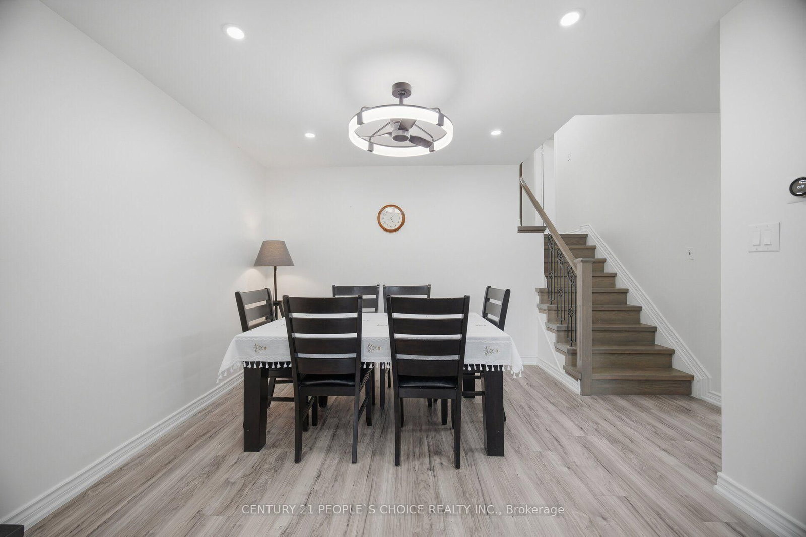 578 Cavell Drive • Mississauga, ON photo 10