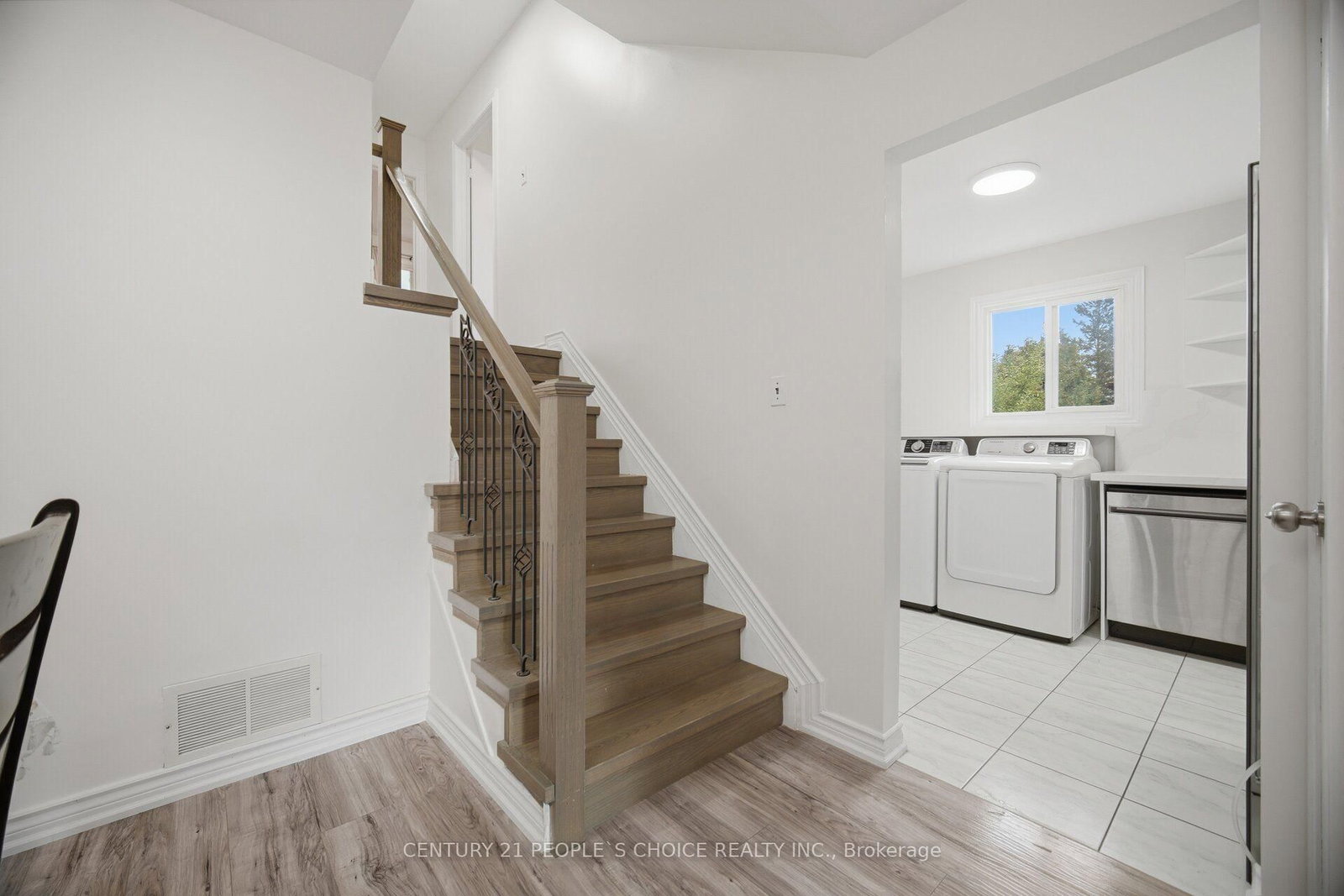 578 Cavell Drive • Mississauga, ON photo 16