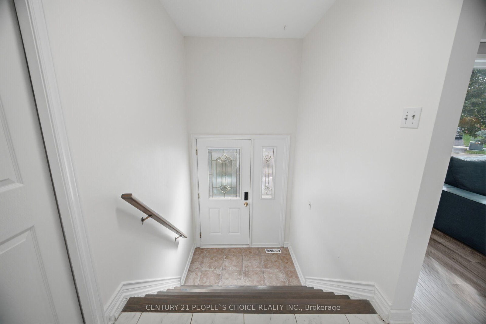 578 Cavell Drive • Mississauga, ON photo 4