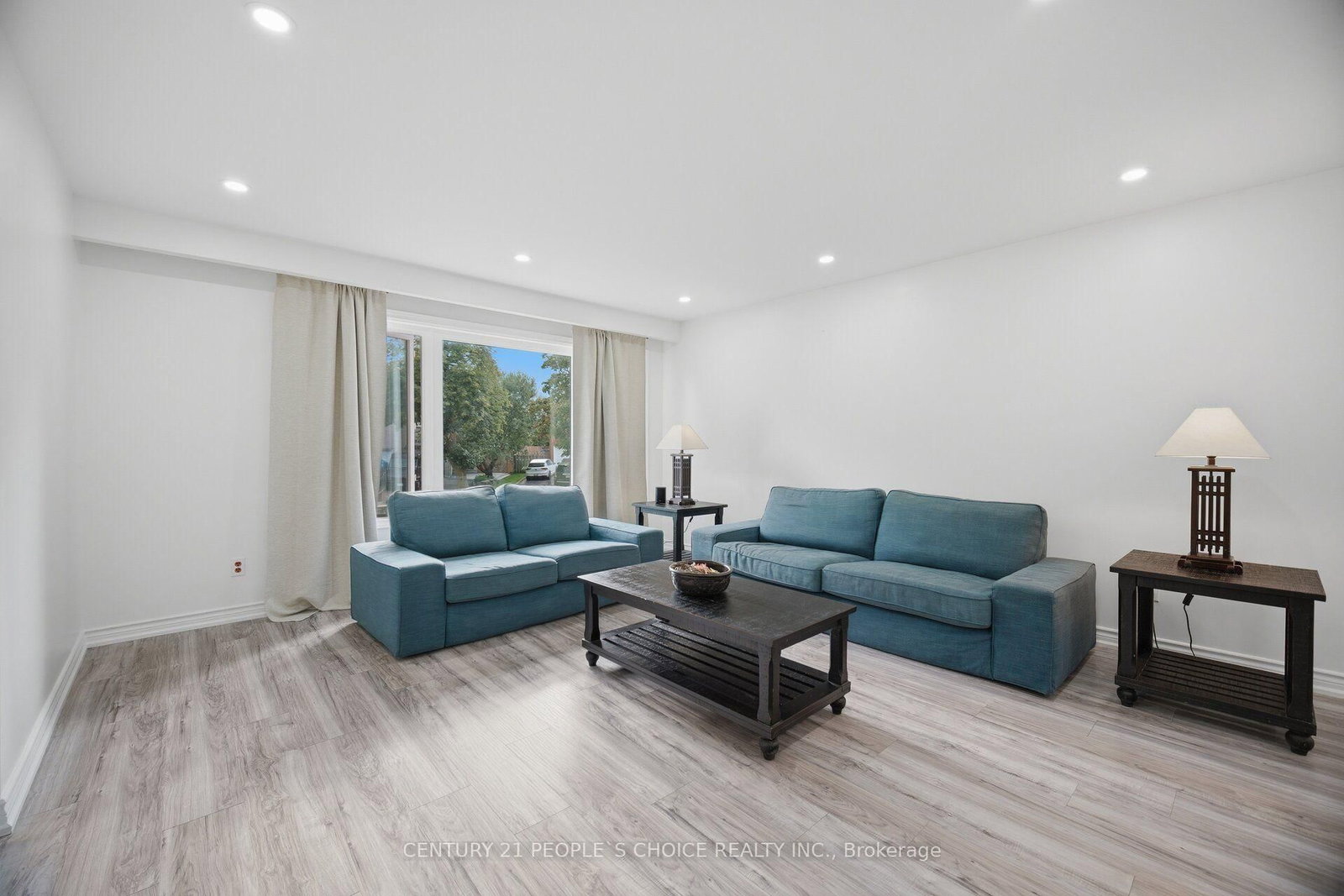 578 Cavell Drive • Mississauga, ON photo 8