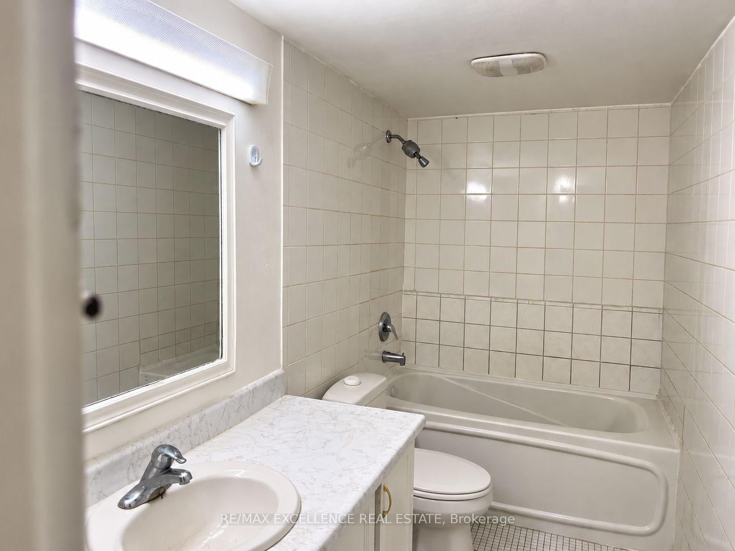 3390 Weston Road • #2105 • Toronto, ON photo 13