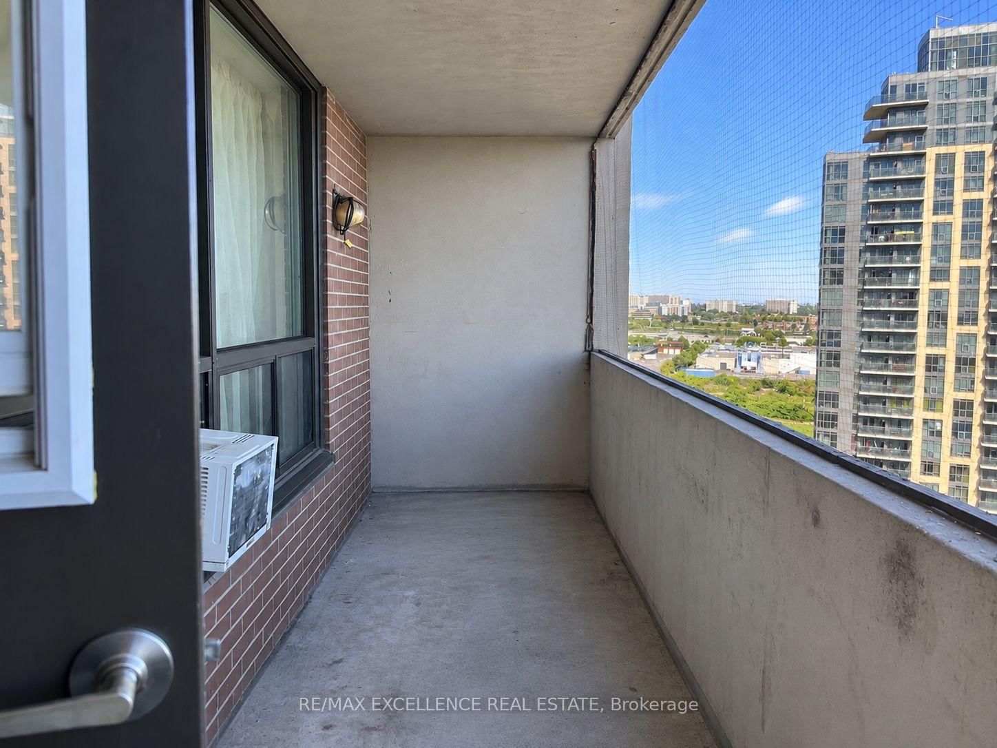3390 Weston Road • #2105 • Toronto, ON photo 15
