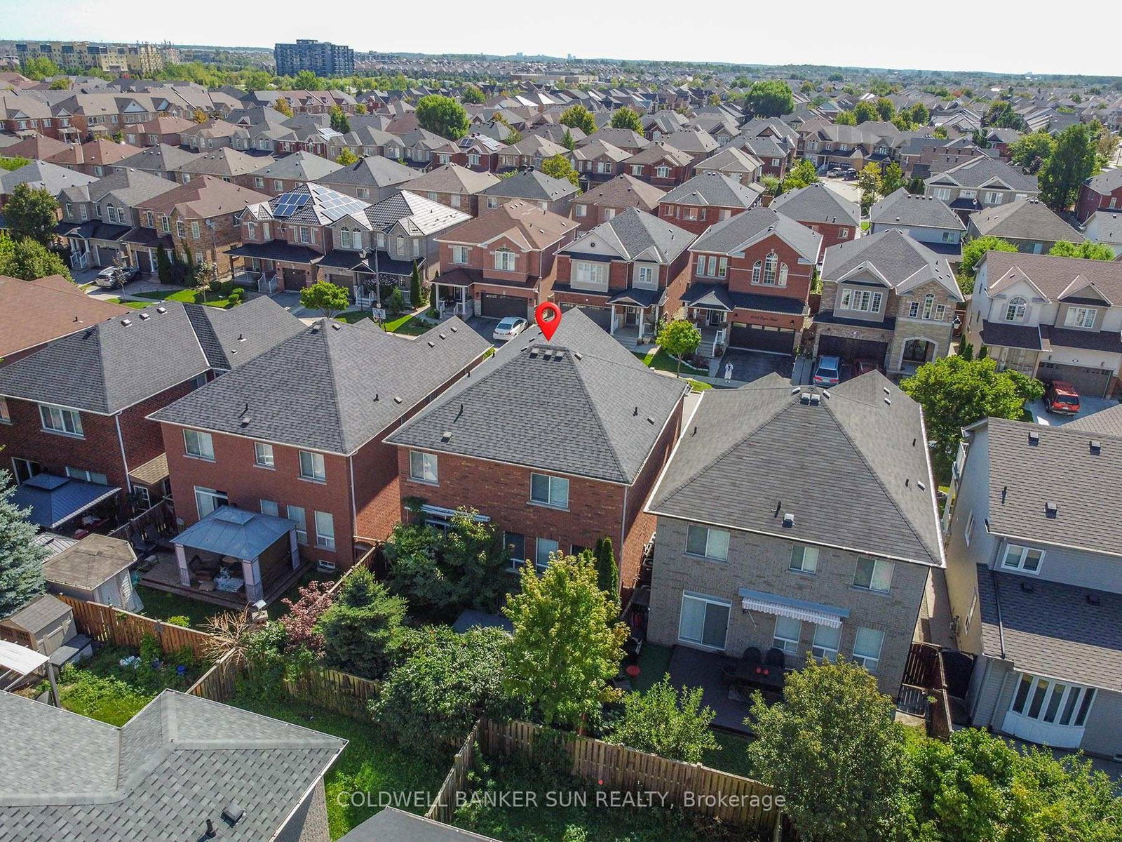 1059 Eager Road • Milton, ON photo 3
