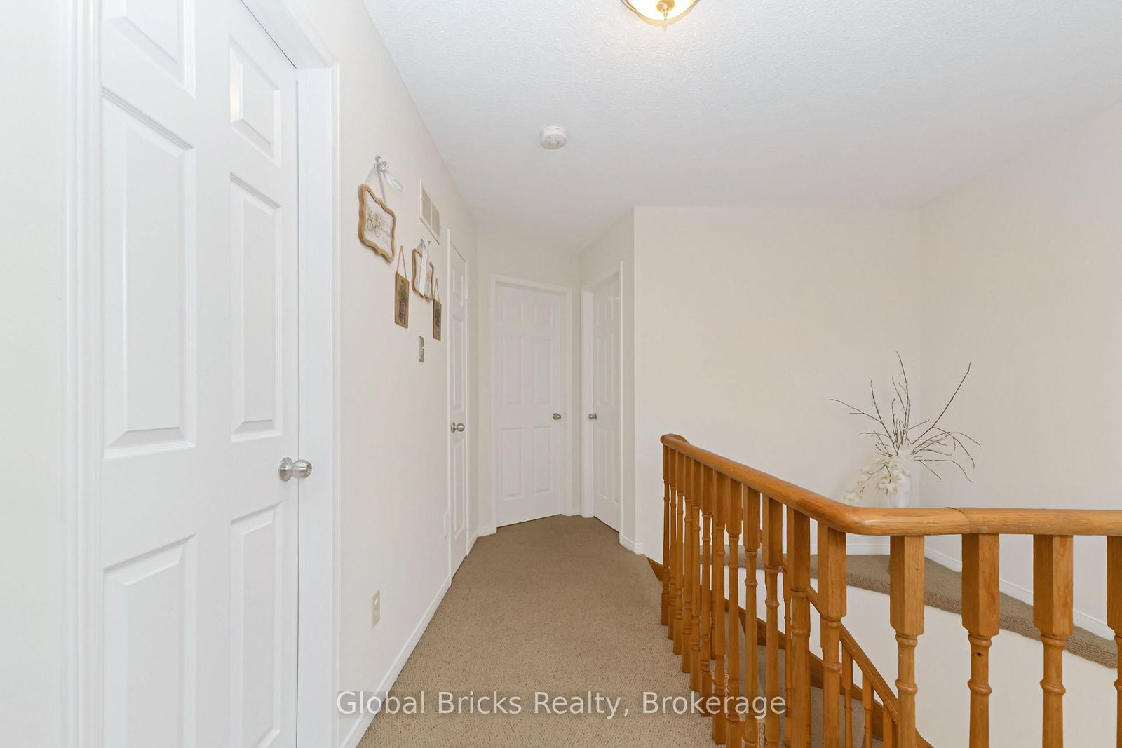 6190 Saltmarsh Court • Mississauga, ON photo 18