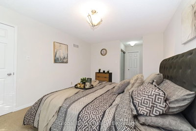 6190 Saltmarsh Mississauga,ON L5N 5V8 — Photo 19