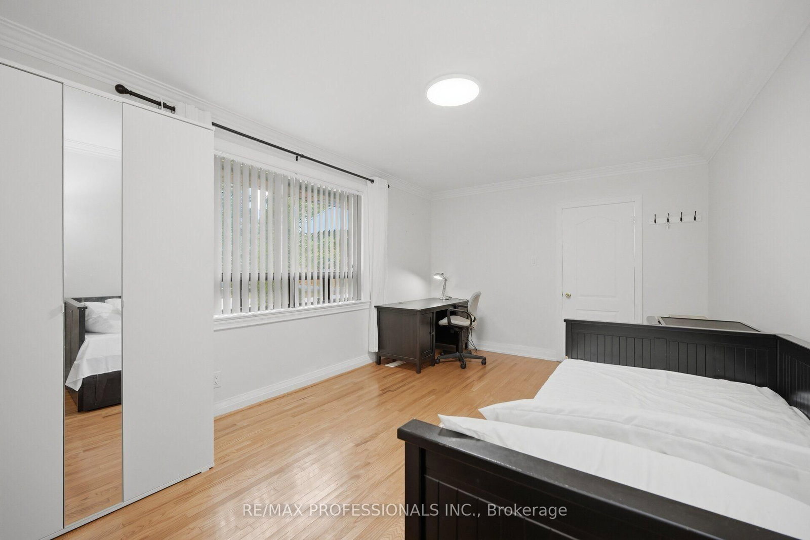 53 Wilmar Road • Toronto, ON photo 17