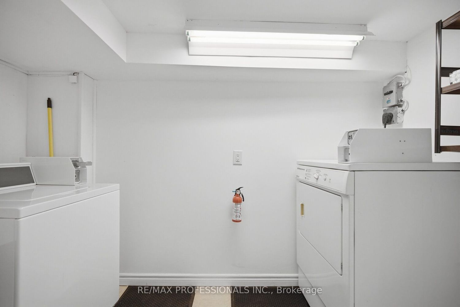 53 Wilmar Road • Toronto, ON photo 37