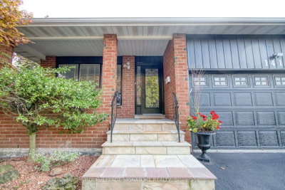 1414 Harmsworth Square • Oakville, ON photo 4