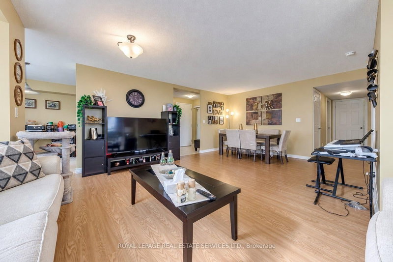 3888 Duke Of York Mississauga,ON L5B 4P5 — Photo 10