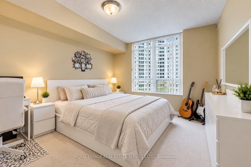 3888 Duke Of York Mississauga,ON L5B 4P5 — Photo 13