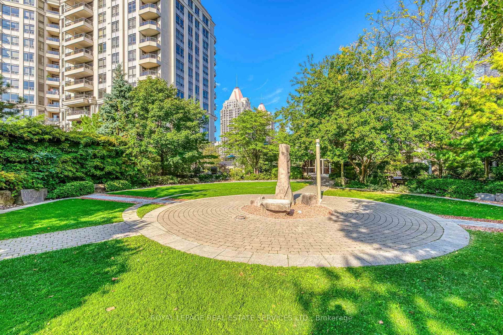 3888 Duke Of York Boulevard • #1433 • Mississauga, ON photo 30