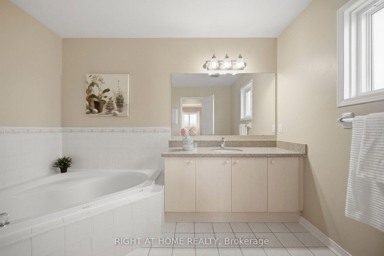 975 Mantle Crescent • Mississauga, ON photo 23