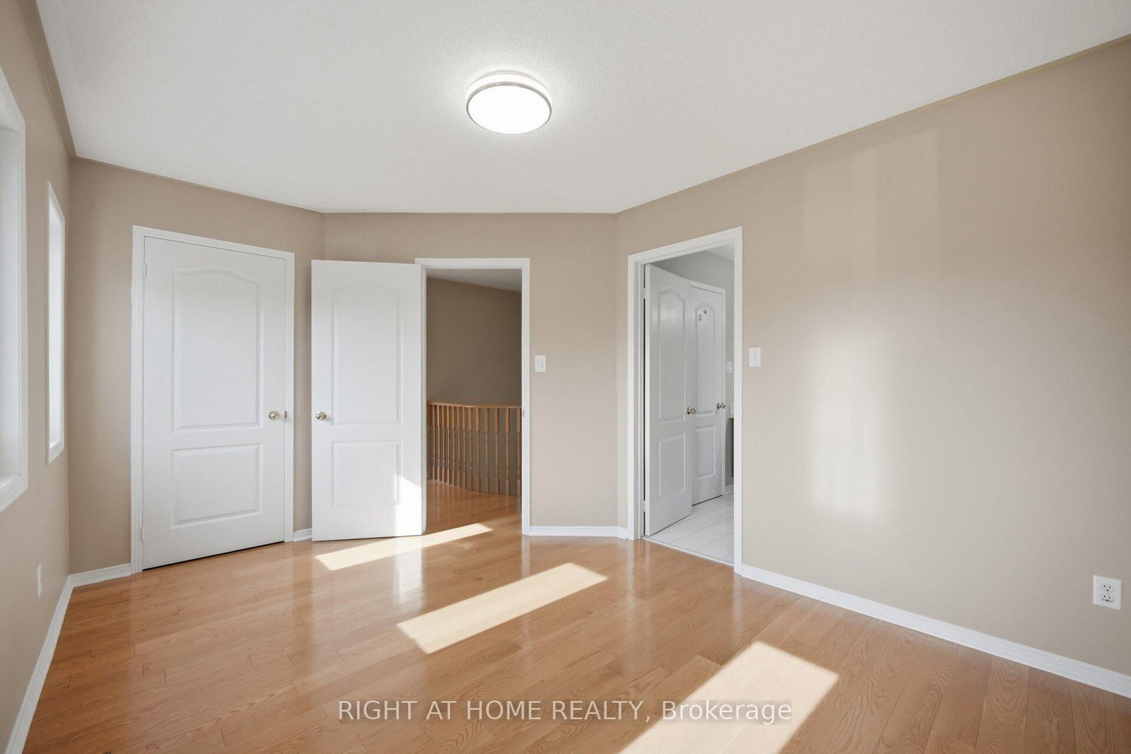 975 Mantle Crescent • Mississauga, ON photo 27
