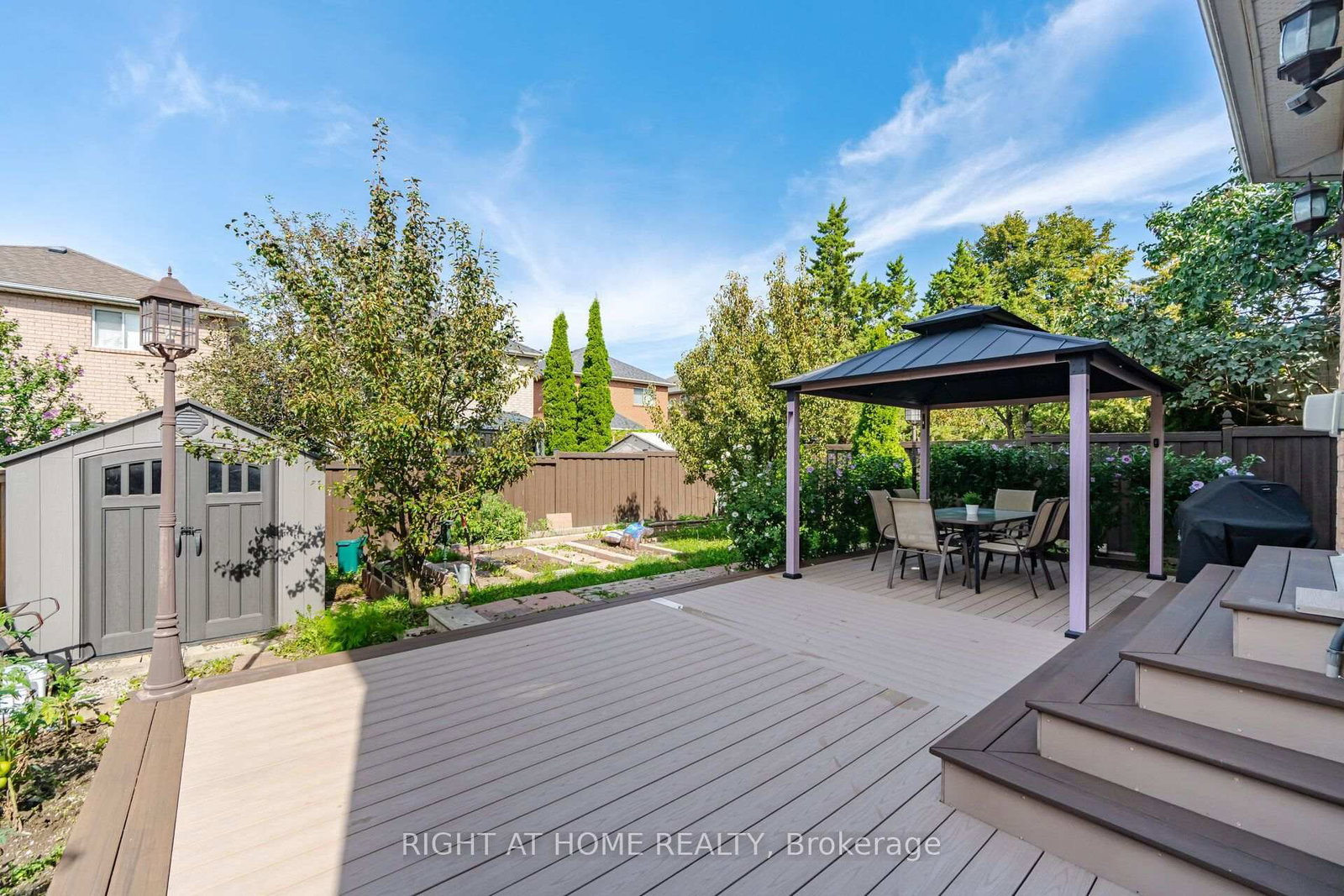 975 Mantle Crescent • Mississauga, ON photo 32