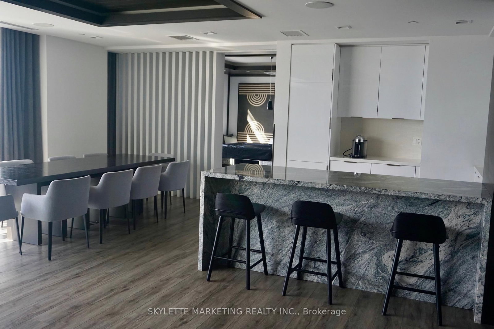 2025 Maria Street • #1301 • Burlington, ON photo 13