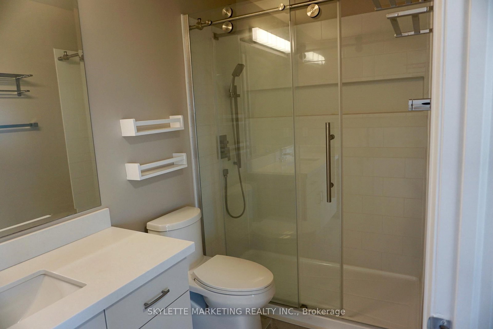 2025 Maria Street • #1301 • Burlington, ON photo 22