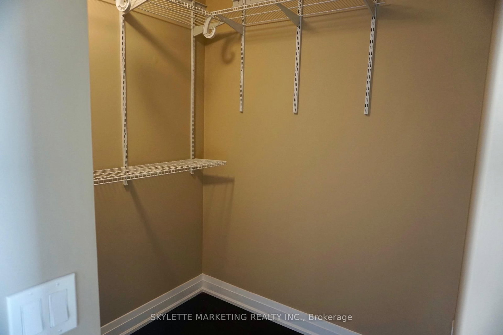 2025 Maria Street • #1301 • Burlington, ON photo 23