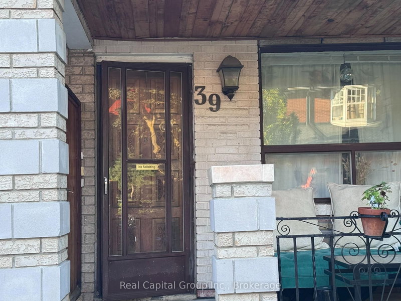 2 - 39 Pendrith Street