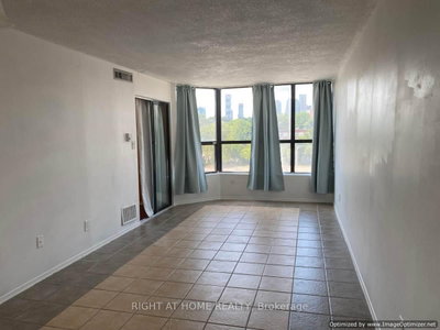 25 Agnes Street • #302 • Mississauga, ON photo 4