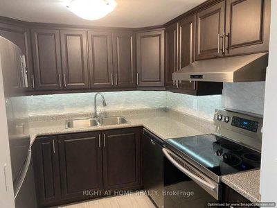 25 Agnes Street • #302 • Mississauga, ON photo 8