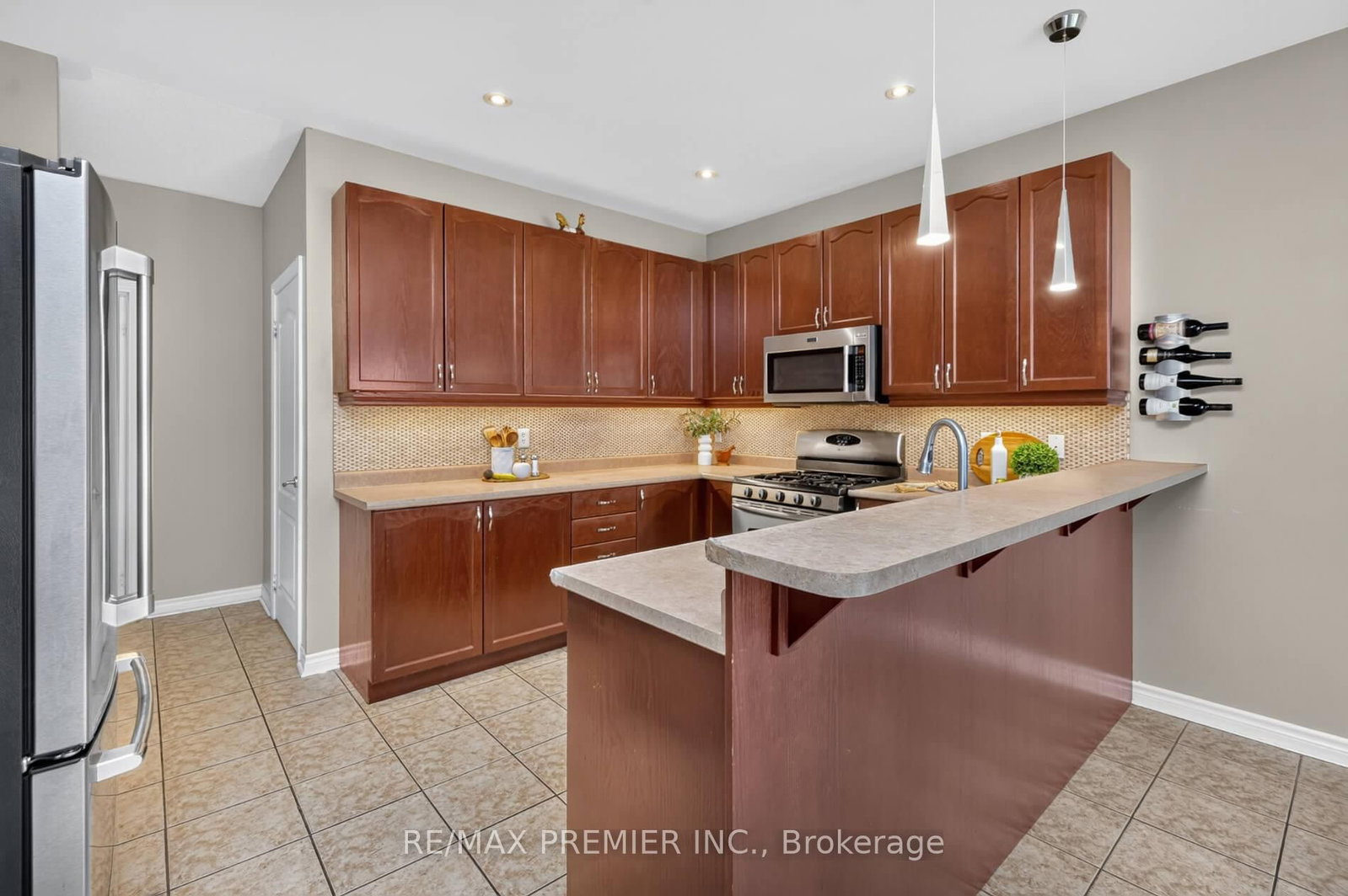 19 Timberwolf Road • Brampton, ON photo 12