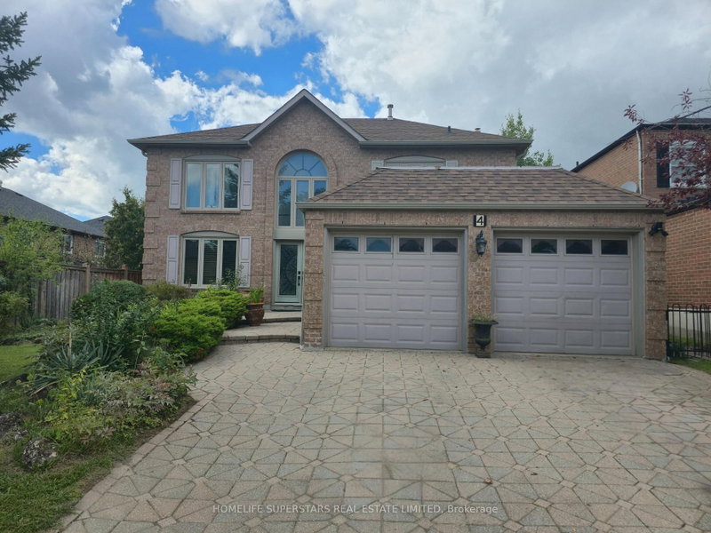 4 Nottingham Crescent