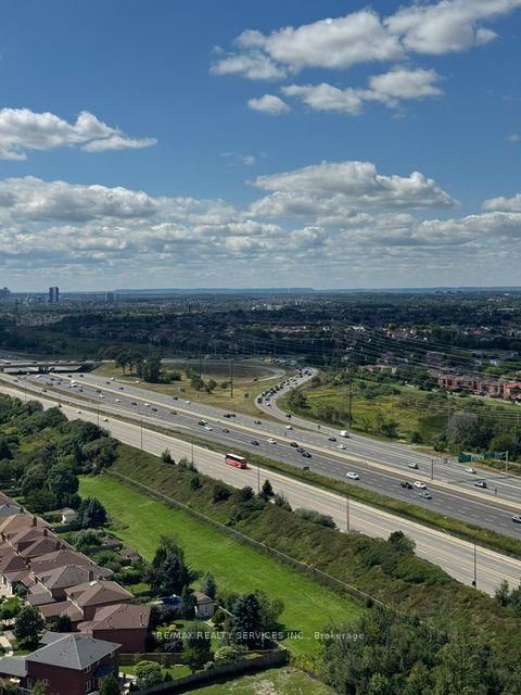 PH09-339 Rathburn Rd, Mississauga, view 2