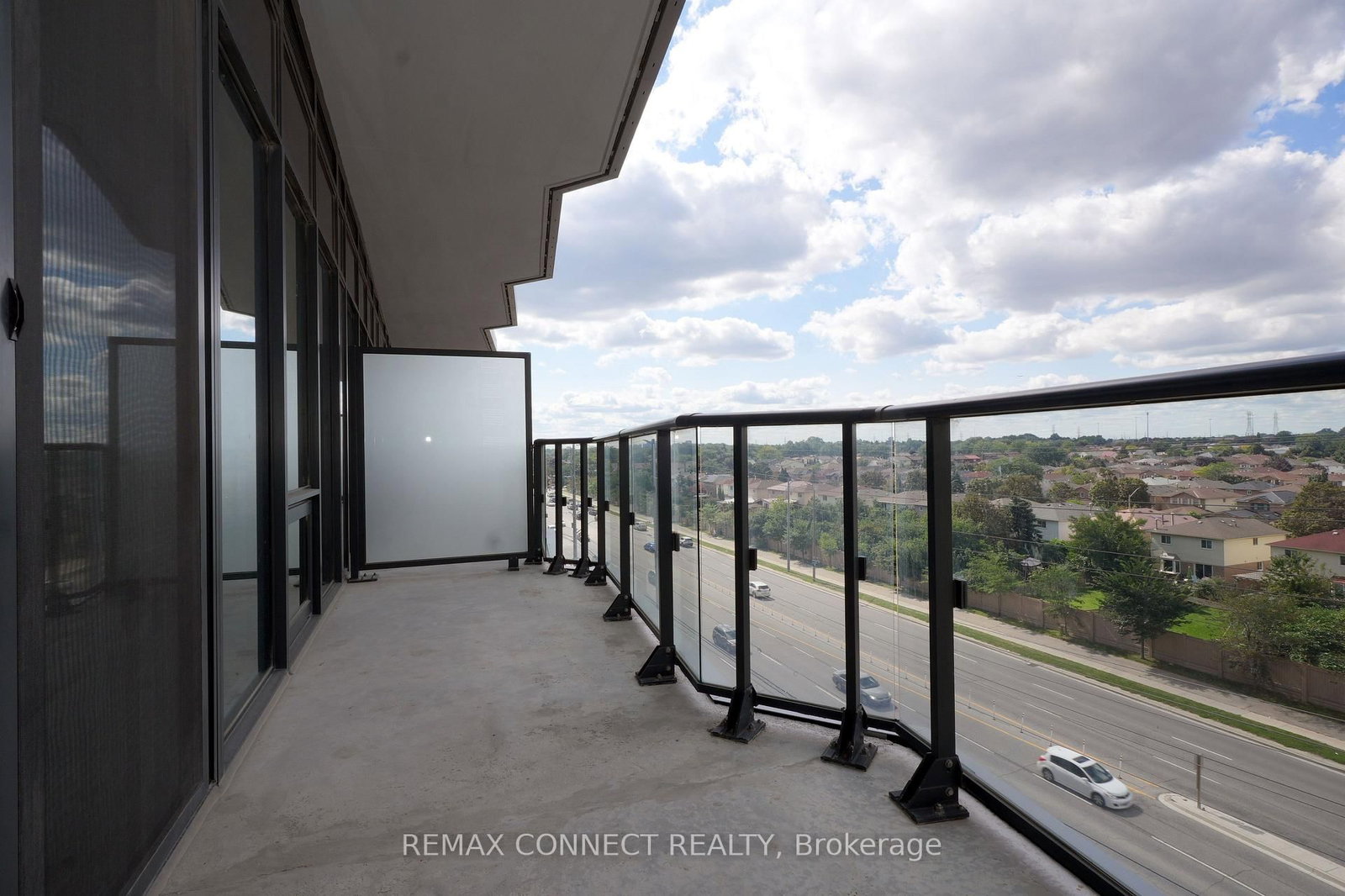 503-448 Burnhamthorpe Rd, Mississauga, view 13