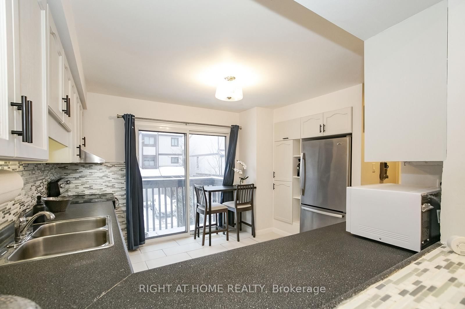 1080 Walden Circle • #75 • Mississauga, ON photo 20