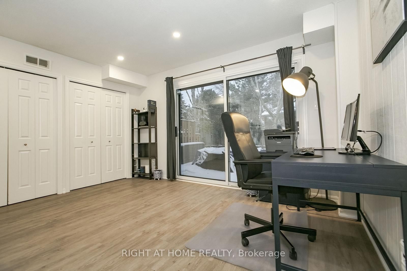 1080 Walden Circle • #75 • Mississauga, ON photo 5