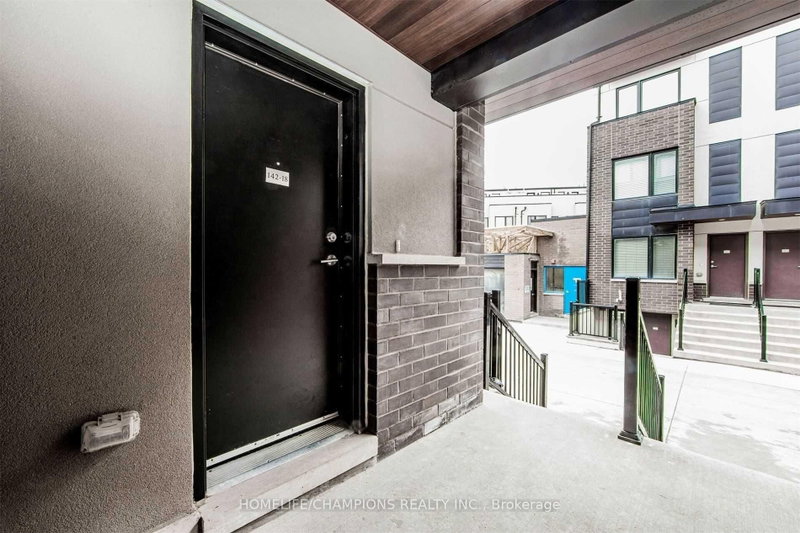 18 - 142 William Duncan Road