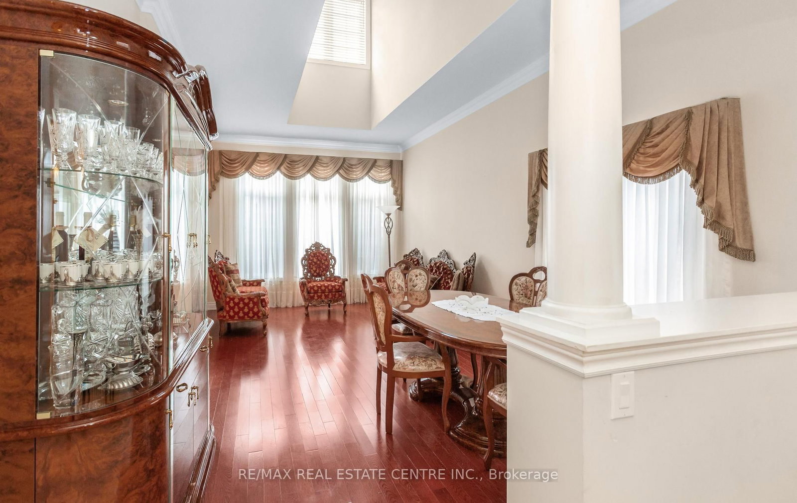 15 Concorde Drive • Brampton, ON photo 10