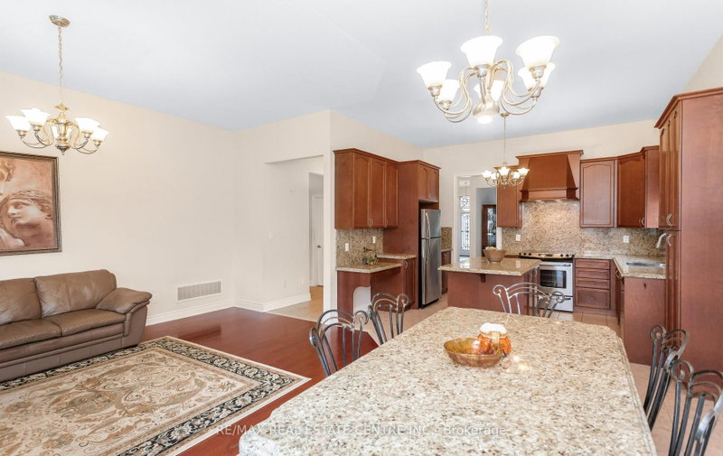 15 Concorde Brampton,ON L6P 1V3 — Photo 25