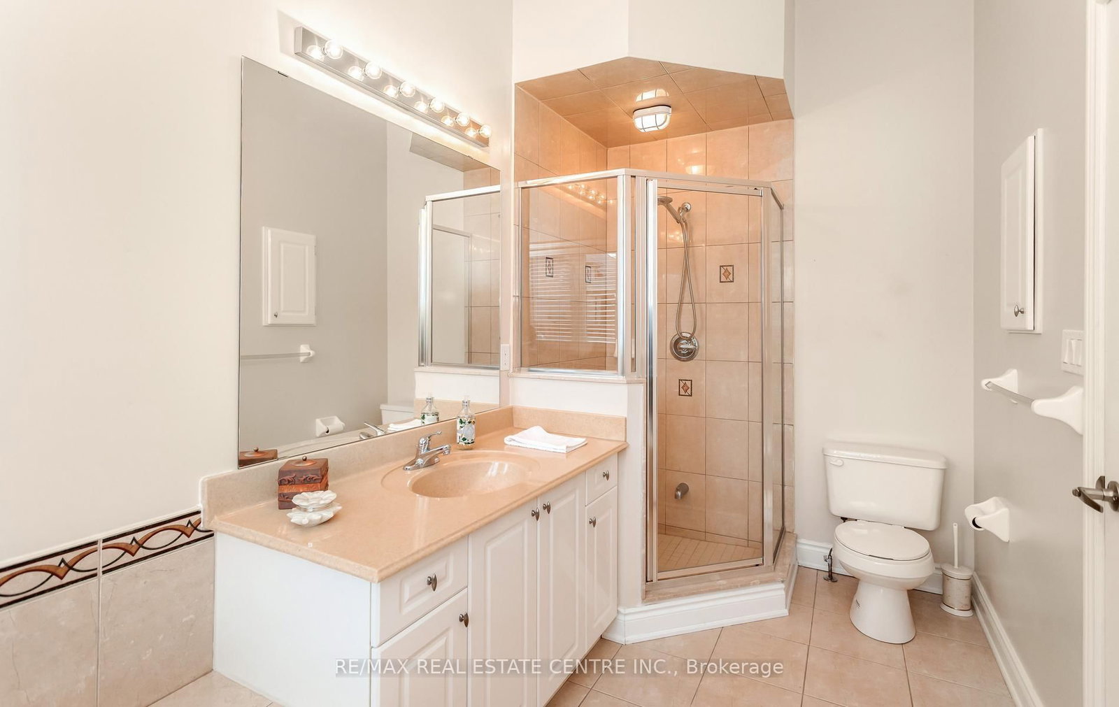 15 Concorde Drive • Brampton, ON photo 36