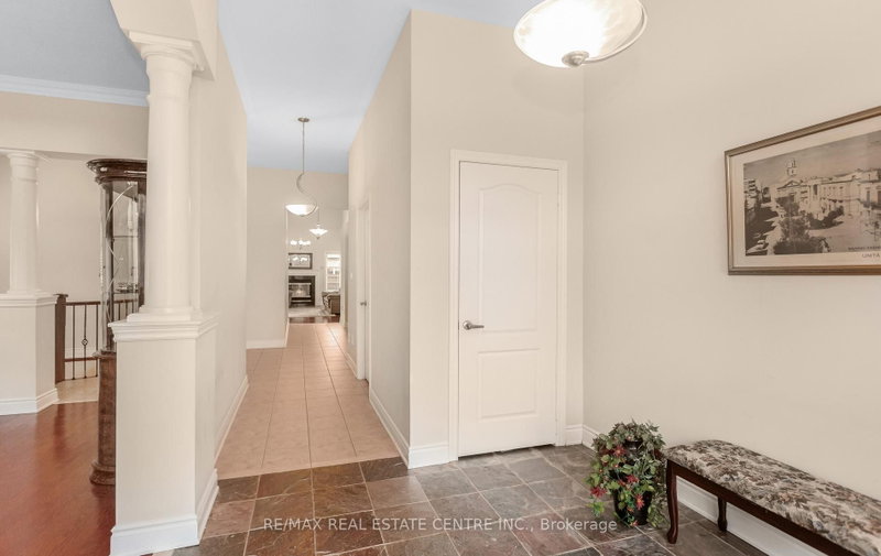 15 Concorde Brampton,ON L6P 1V3 — Photo 6