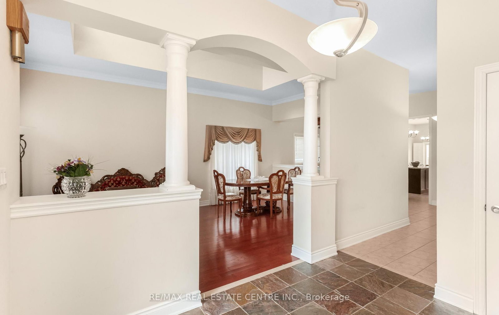 15 Concorde Drive • Brampton, ON photo 7
