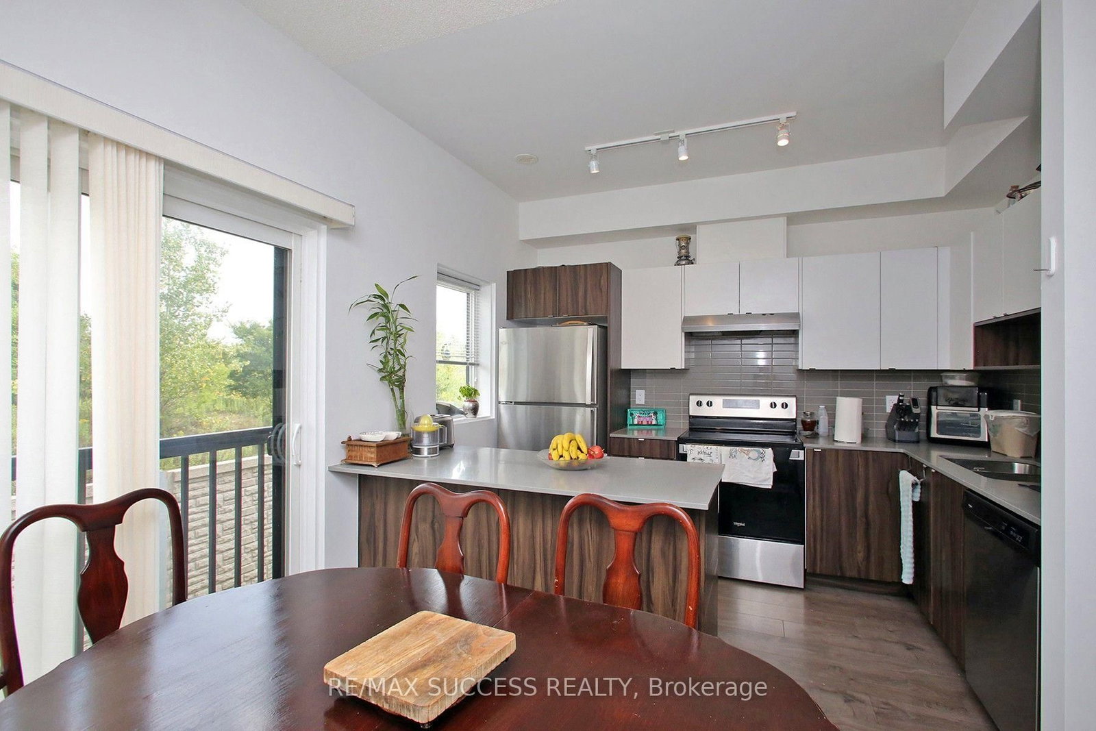 1121 Cooke Boulevard • #76 • Burlington, ON photo 11
