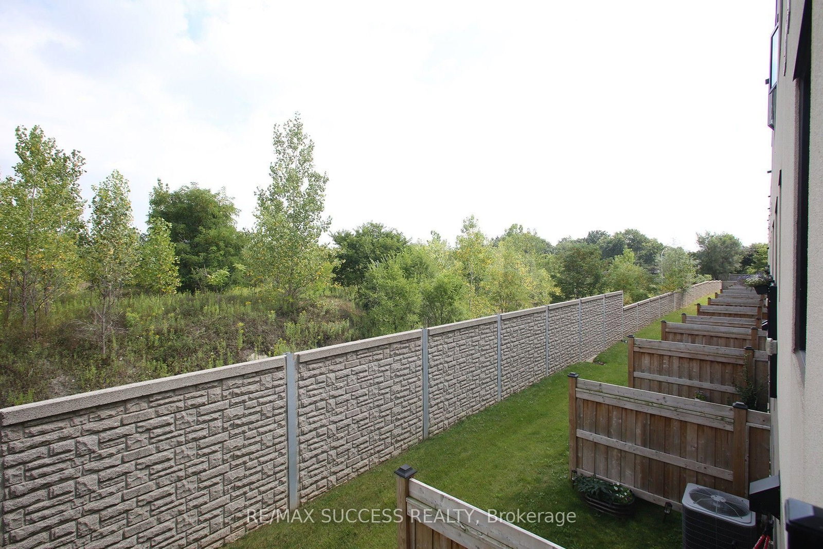 1121 Cooke Boulevard • #76 • Burlington, ON photo 25