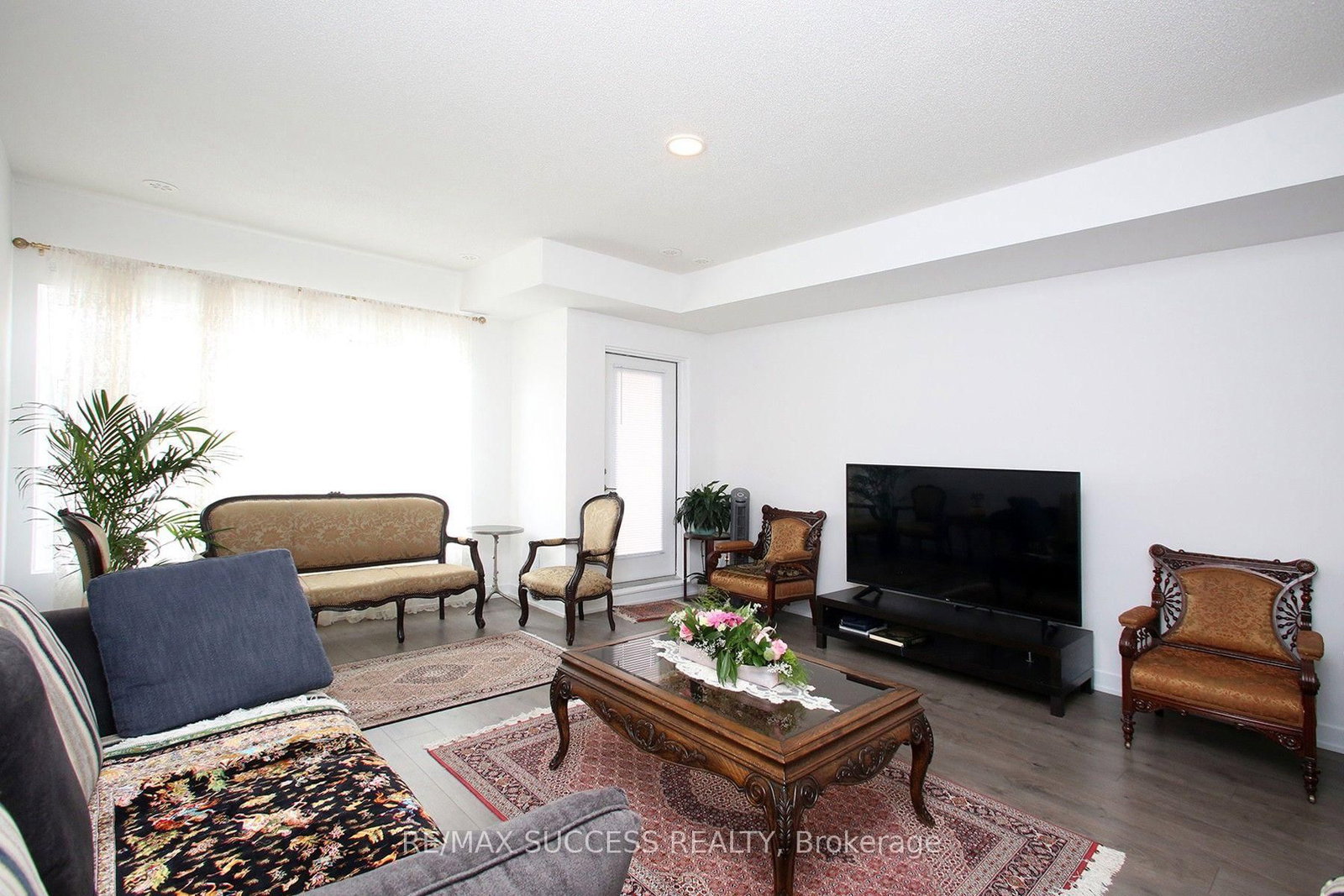 1121 Cooke Boulevard • #76 • Burlington, ON photo 6