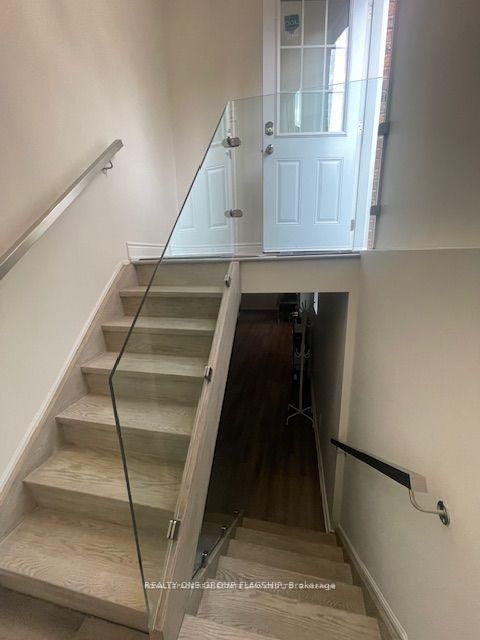 3665 Colonial upper Dr, Mississauga, view 4