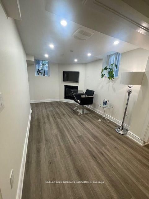 3665 Colonial upper Dr, Mississauga, view 6