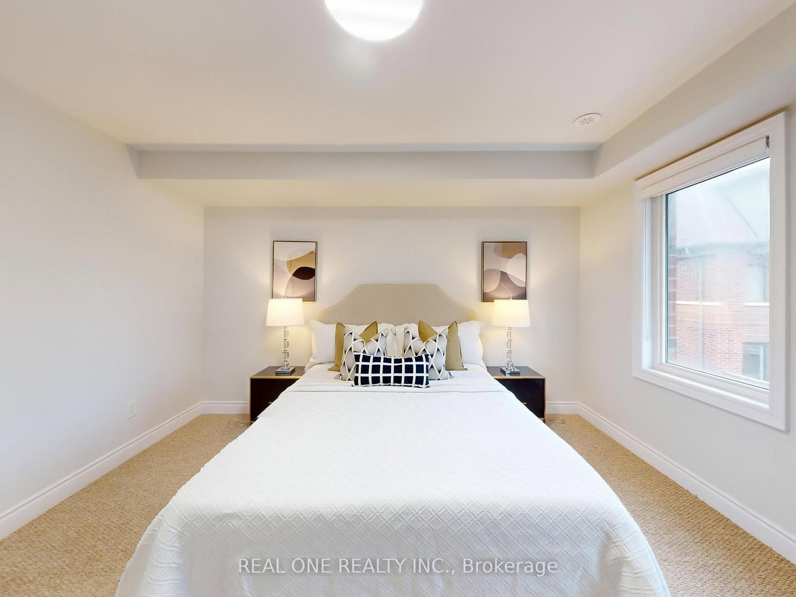 2161 Lillykin Street • Oakville, ON photo 19