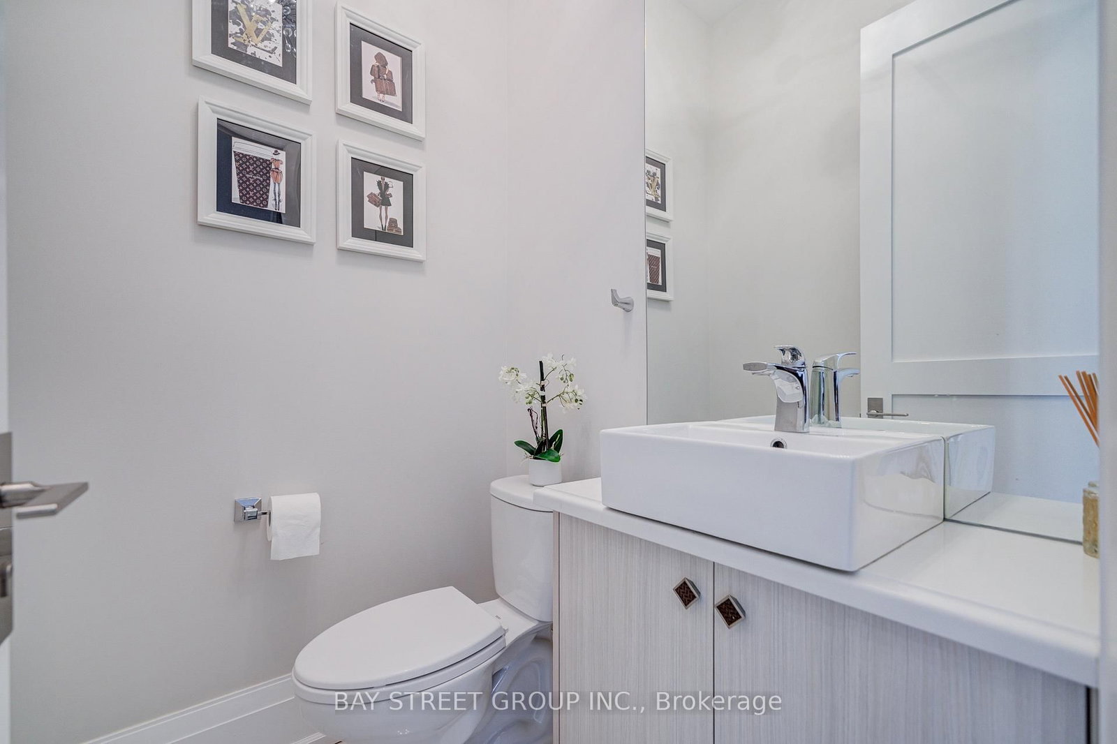 37 Barker Avenue • Toronto, ON photo 22