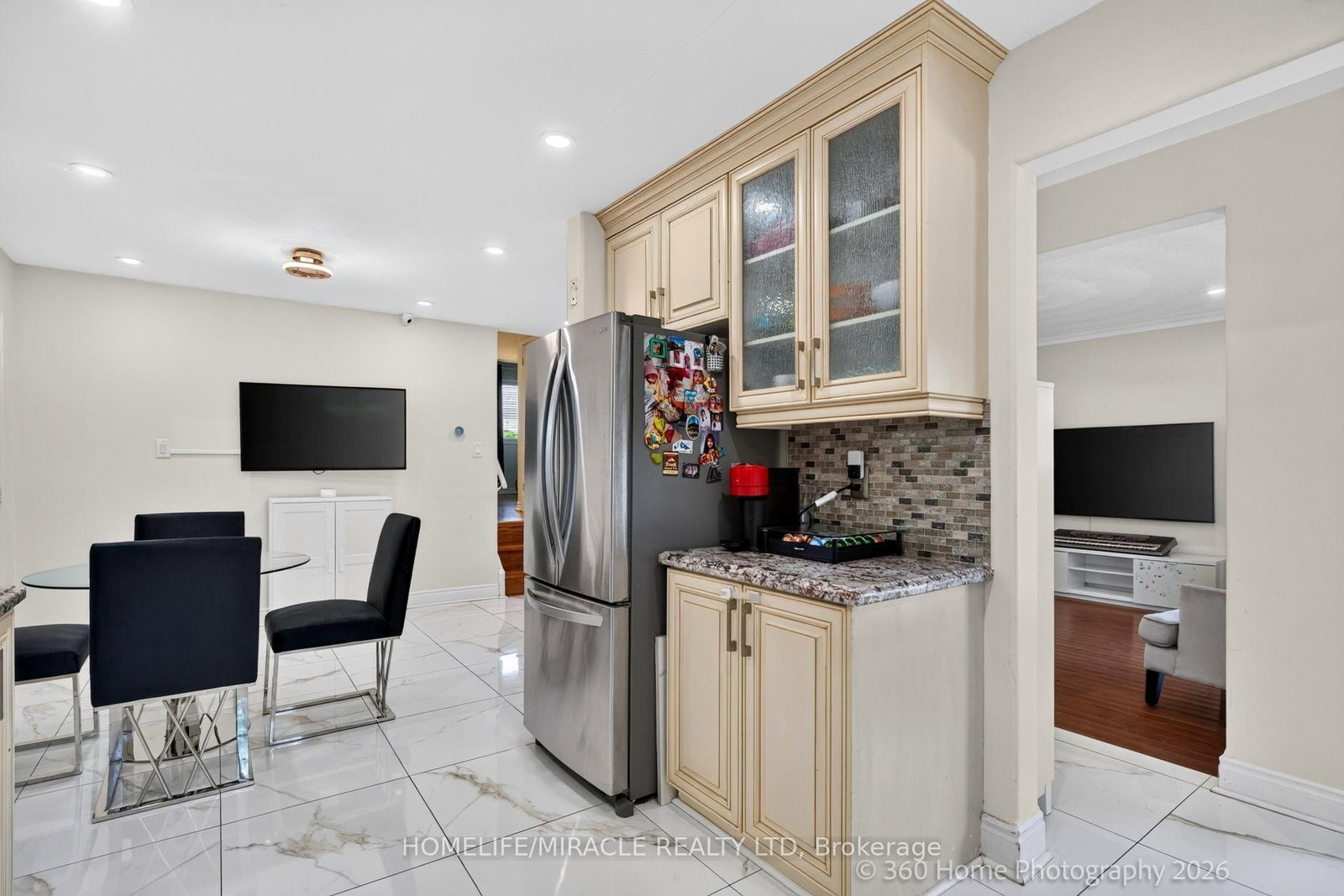 178 Kingsview Boulevard • Toronto, ON photo 14