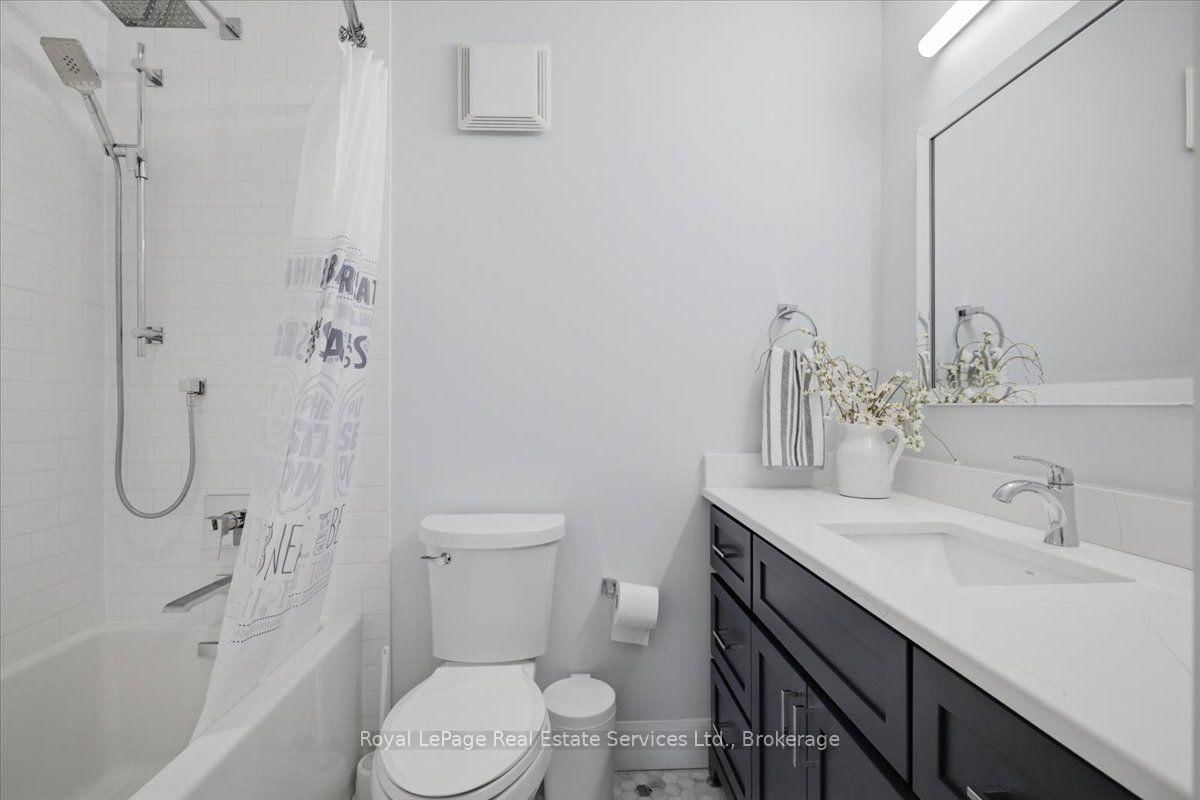 2120 Marine Drive • #5 • Oakville, ON photo 18