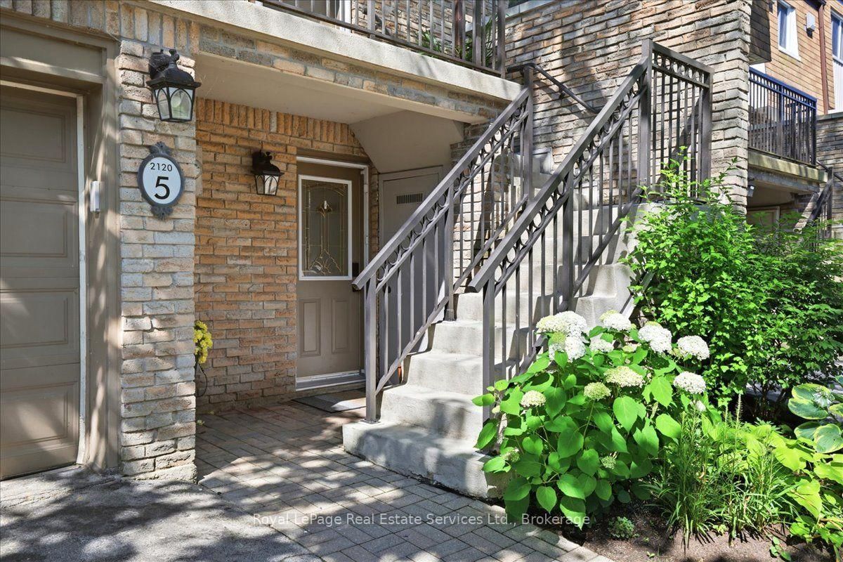 2120 Marine Drive • #5 • Oakville, ON photo 37